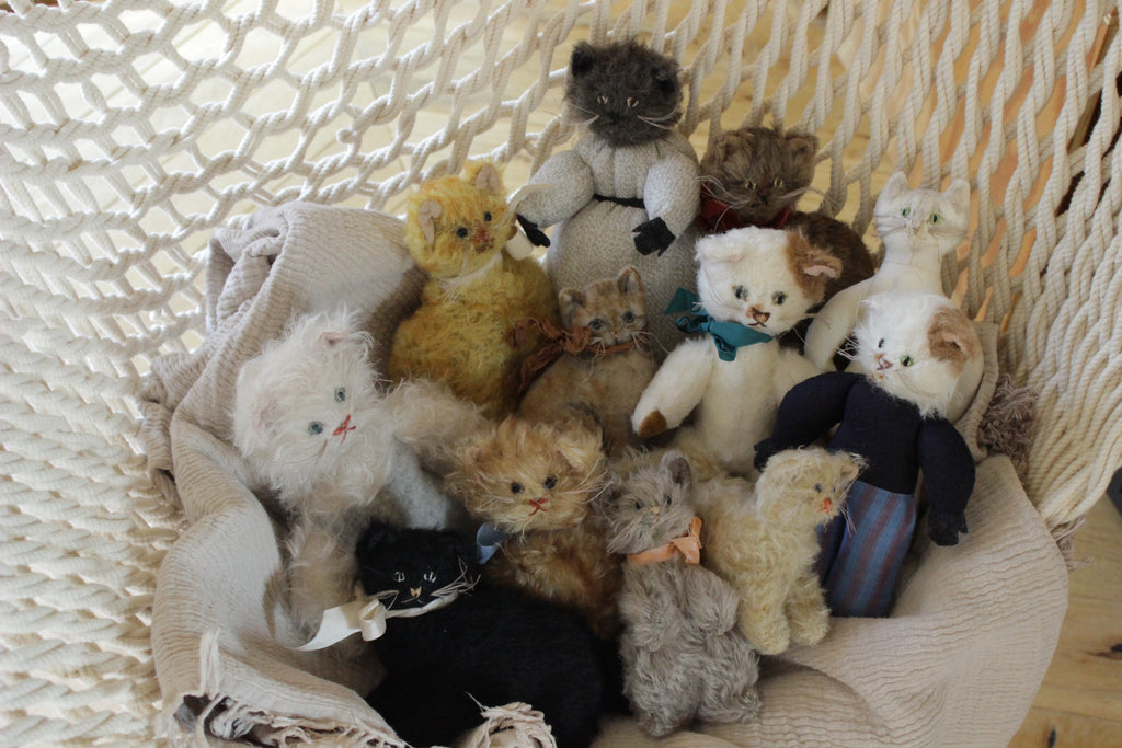 【貴重】【美品】yoshimaruさん ぬいぐるみ 作家さん アーティスト ねこ yoshimaruぬいぐるみ 🐈