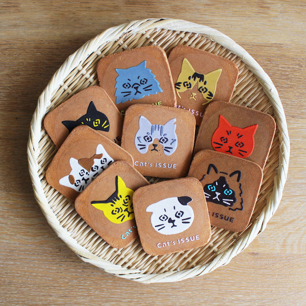 手土産にもおすすめ！「Cat's ISSUE × 銀座 松﨑煎餅 コラボ瓦煎餅