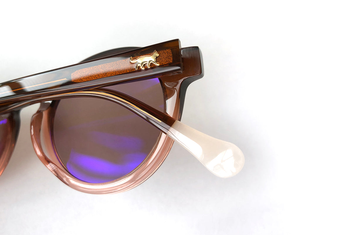 Cat's Eyeware02 Sunglass – Cat's ISSUE